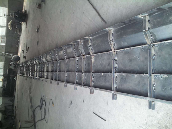 在潮濕的天氣下如何對剪板機進行維護保養(yǎng)